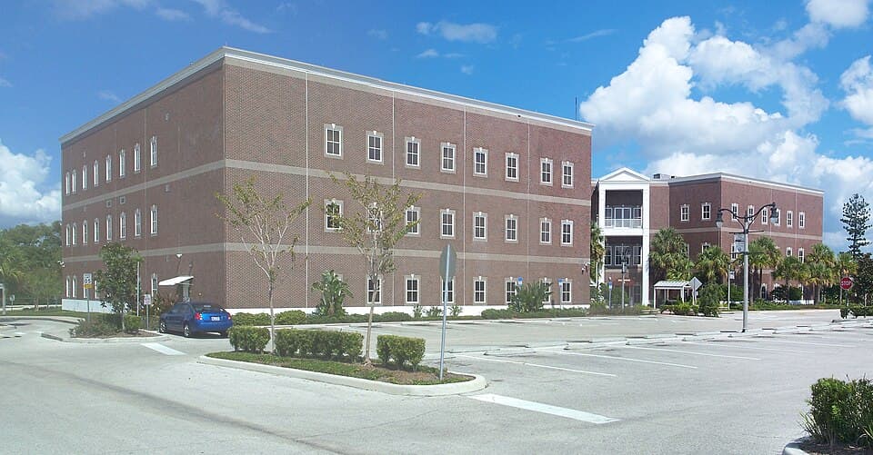 St. Cloud City Hall in Saint Cloud, Florida
